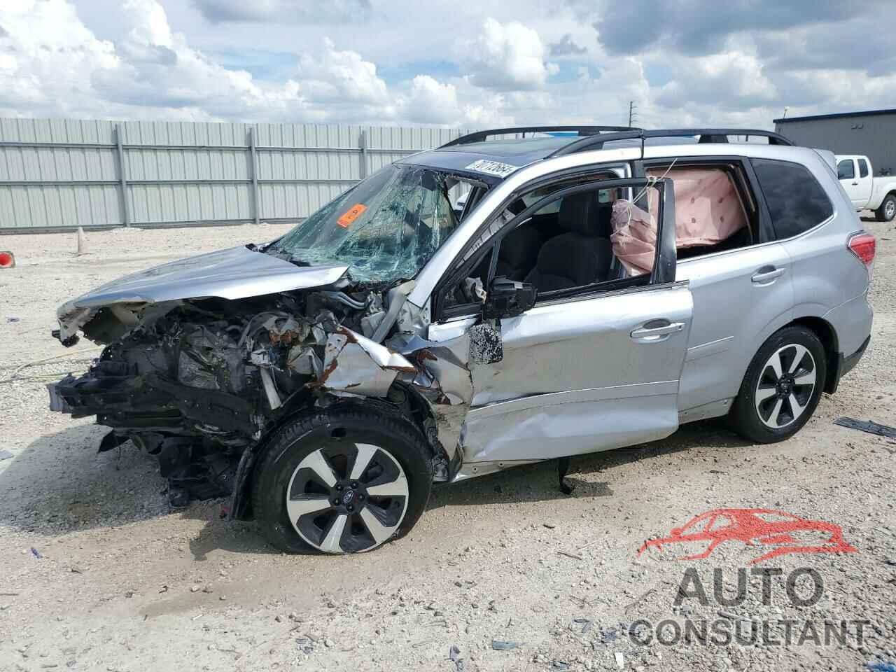 SUBARU FORESTER 2017 - JF2SJARC3HH426028