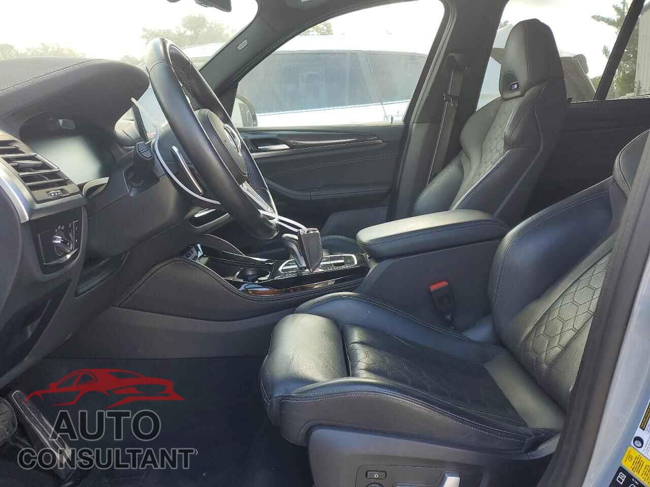 BMW X3 2023 - 5YM13EC00P9R26352