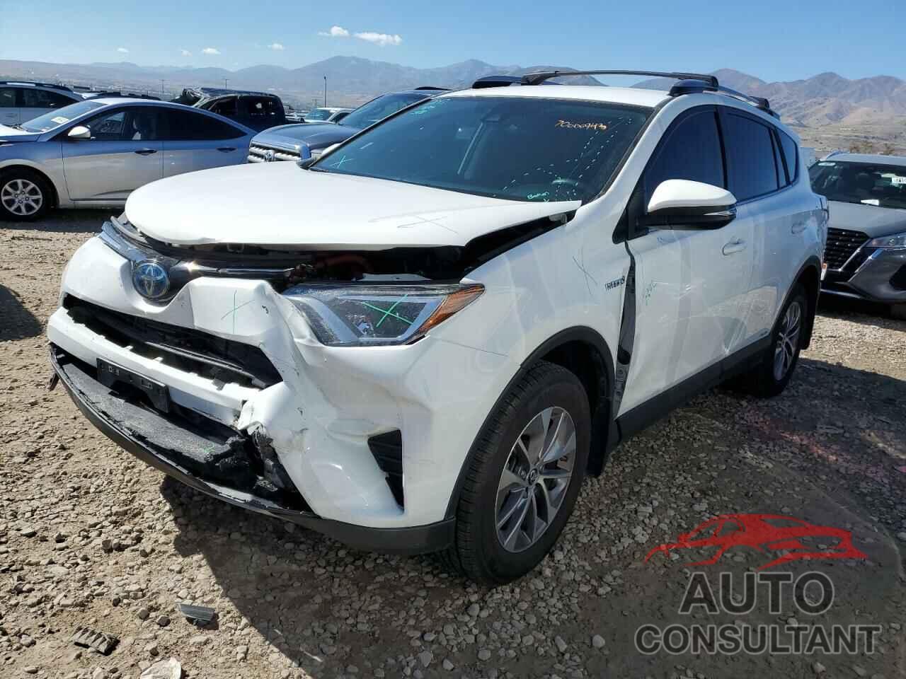TOYOTA RAV4 2018 - JTMRJREV5JD244315