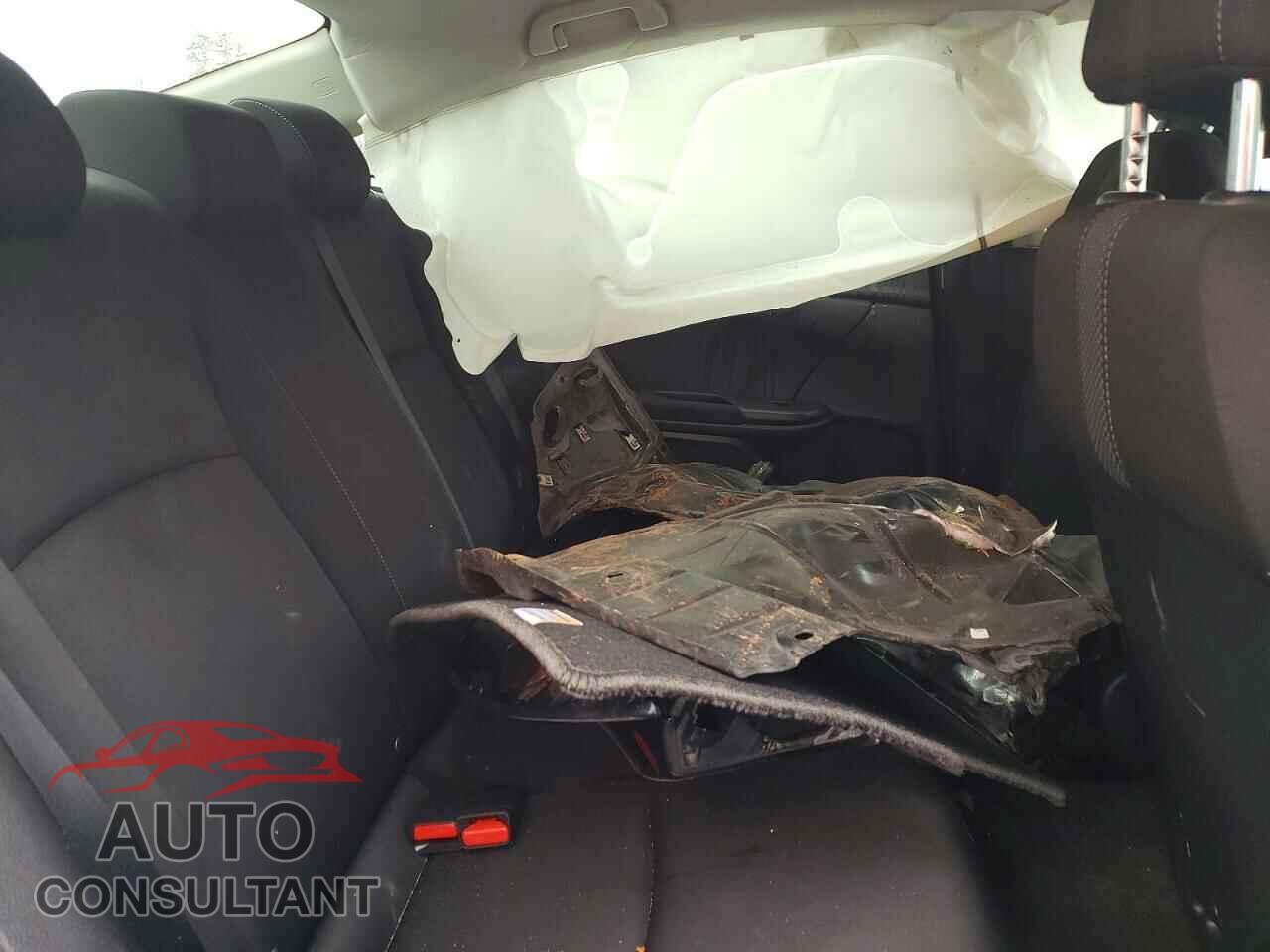 HONDA CIVIC 2019 - 2HGFC2F67KH555441