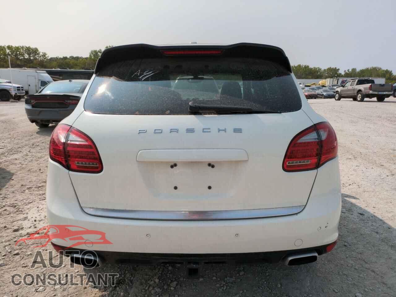 PORSCHE CAYENNE 2011 - WP1AE2A23BLA92996