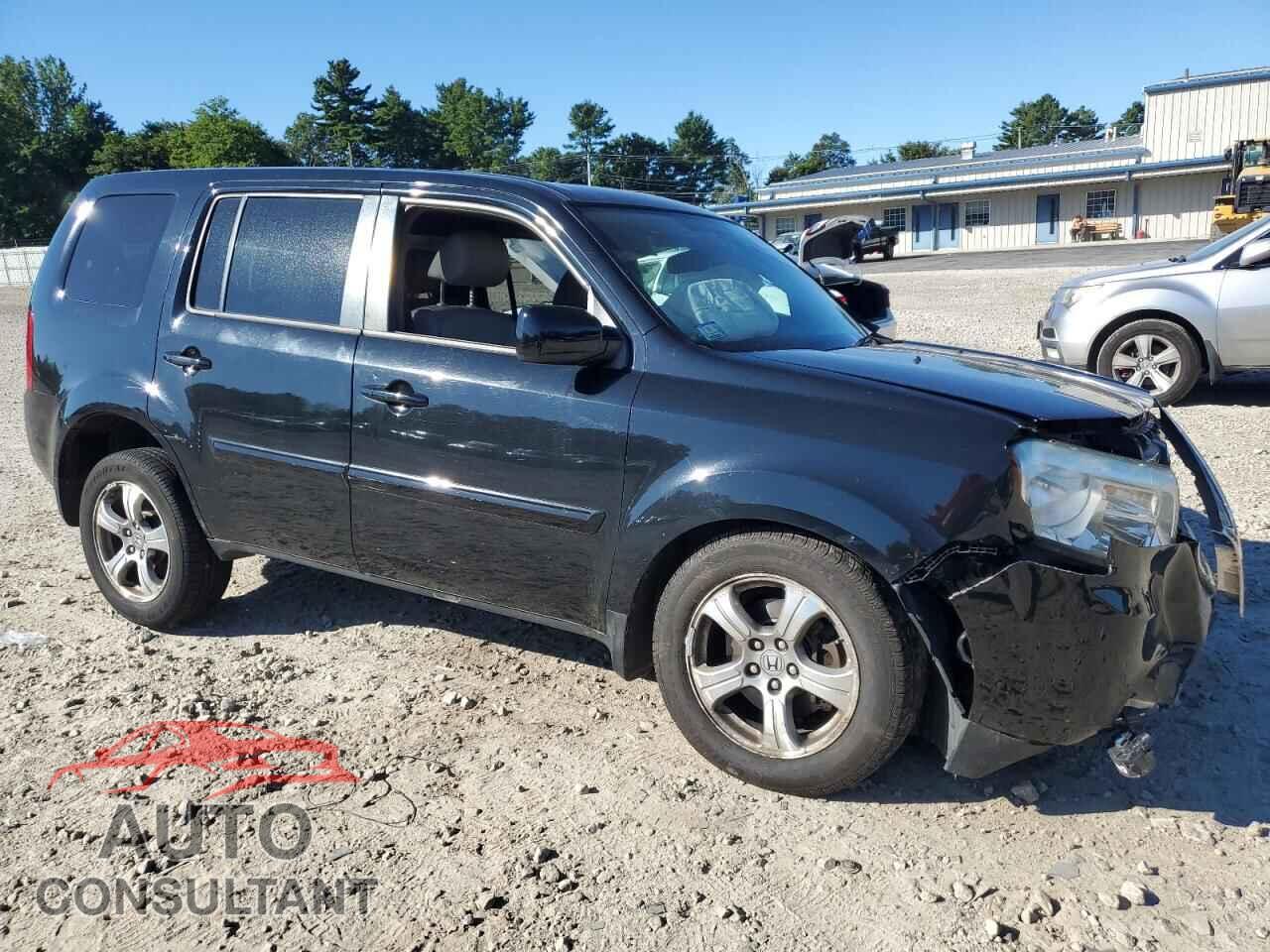 HONDA PILOT 2015 - 5FNYF4H7XFB013777