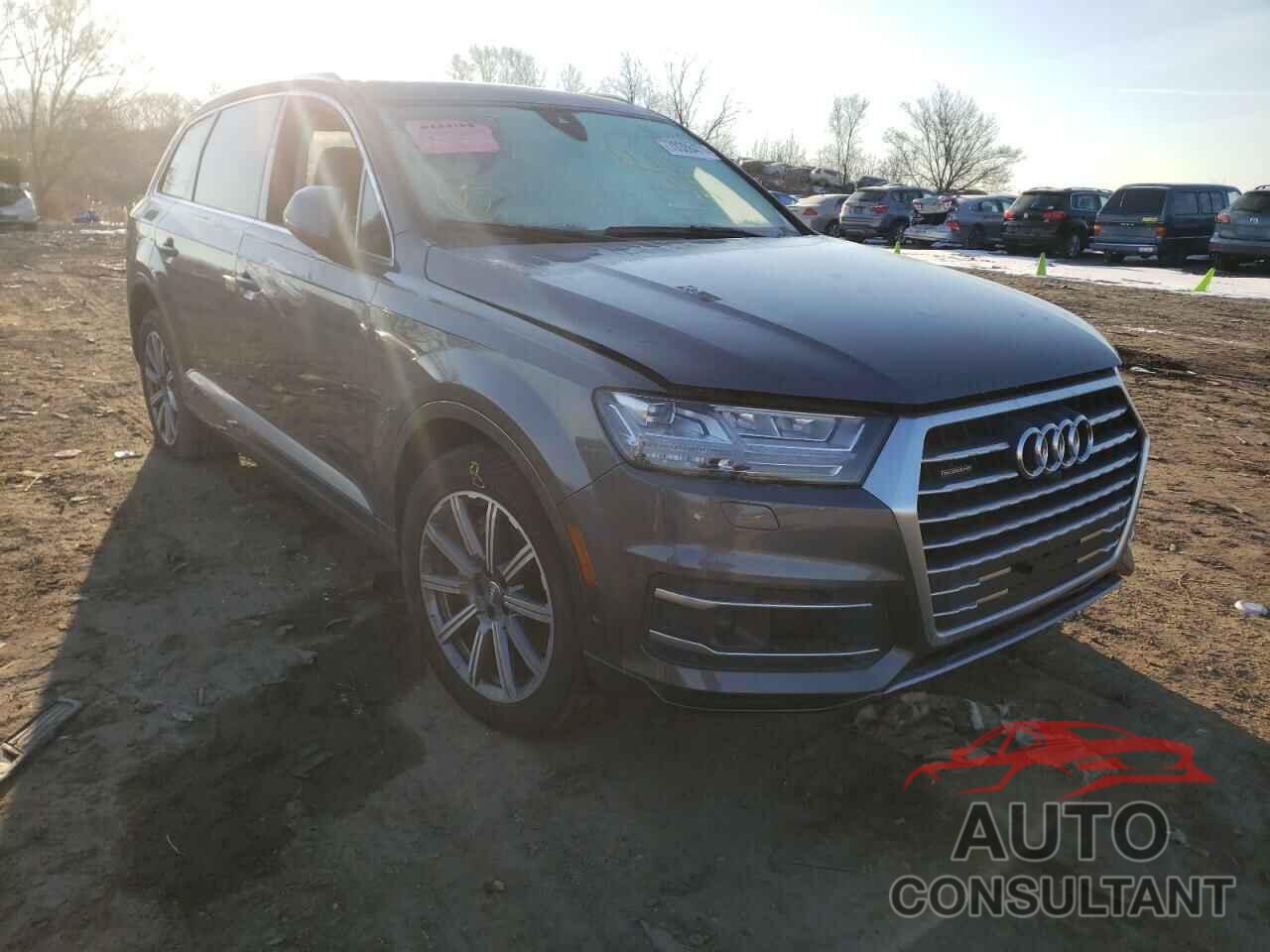 AUDI Q7 2019 - WA1LAAF75KD037667