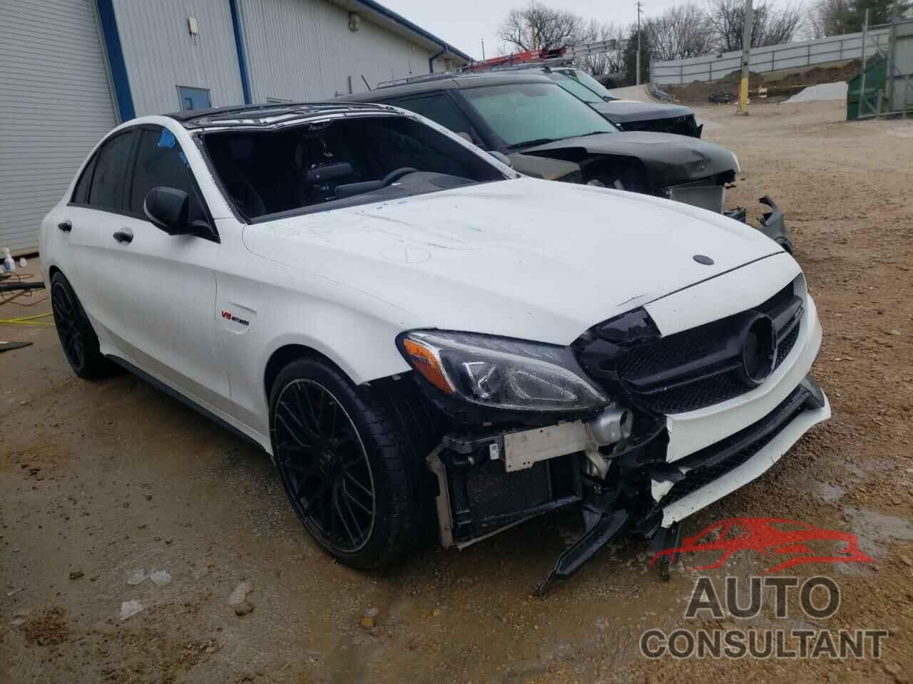 MERCEDES-BENZ C-CLASS 2018 - 55SWF8GB1JU260200