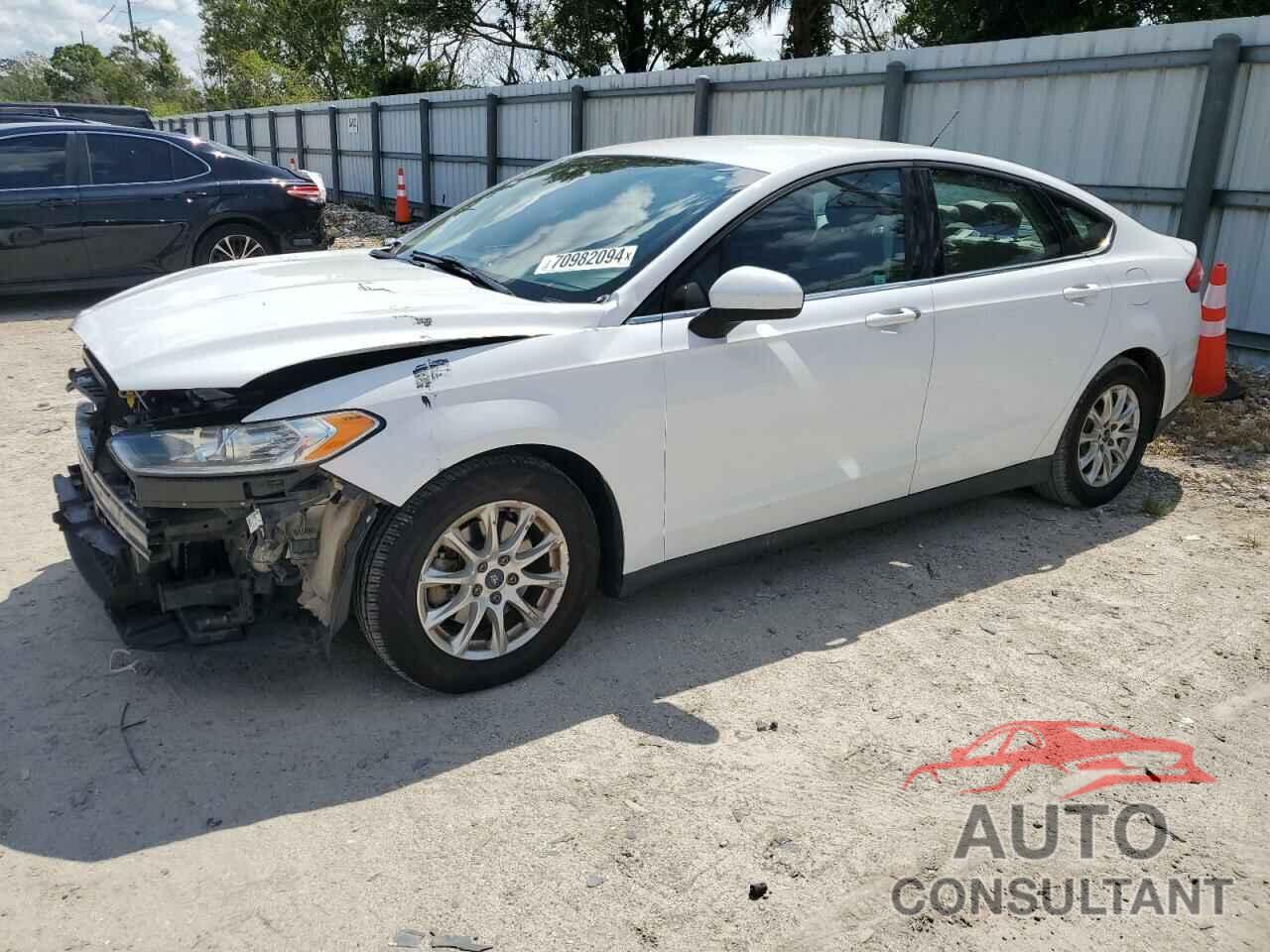 FORD FUSION 2016 - 3FA6P0G73GR345354