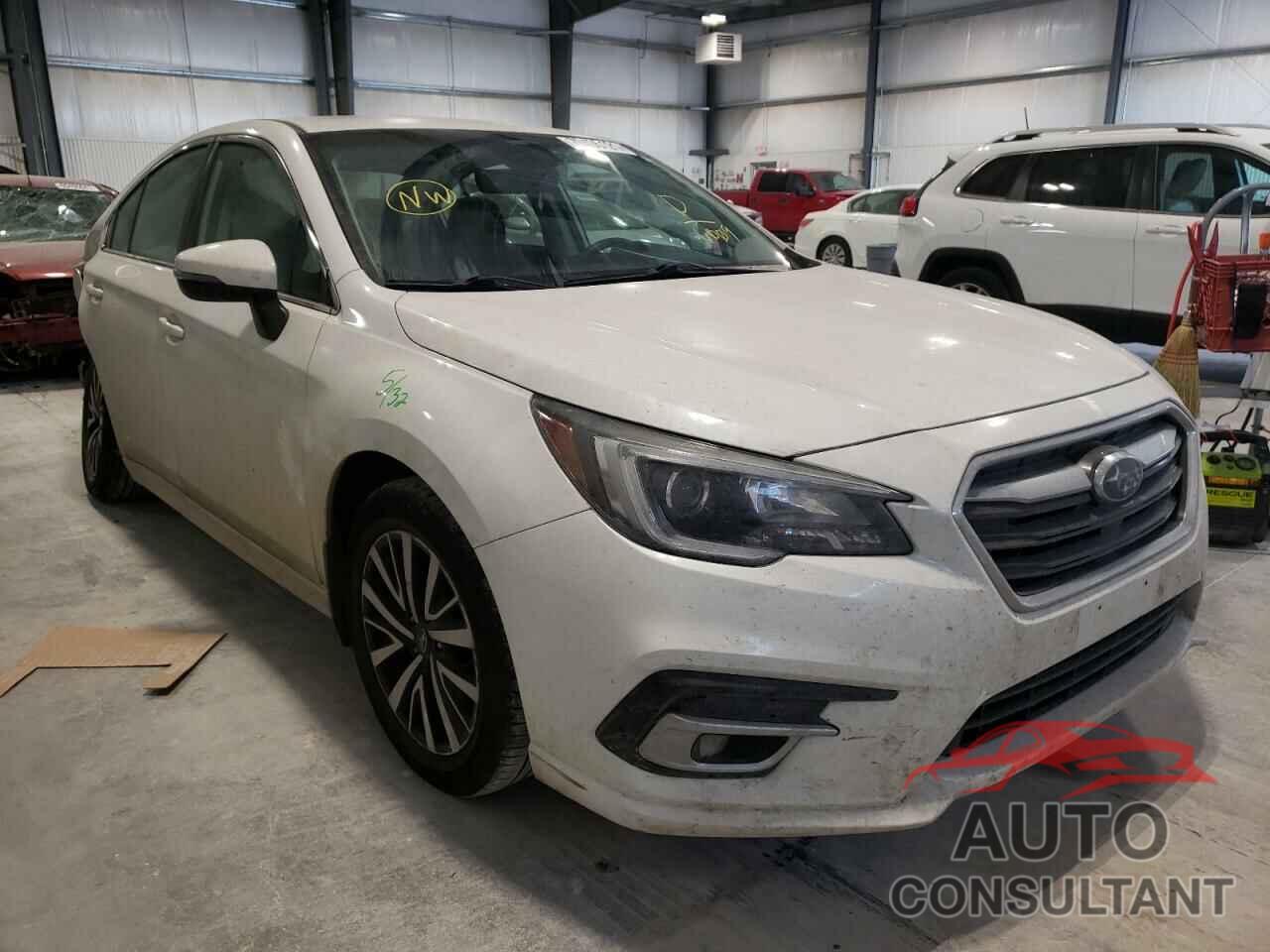 SUBARU LEGACY 2018 - 4S3BNAF63J3016009