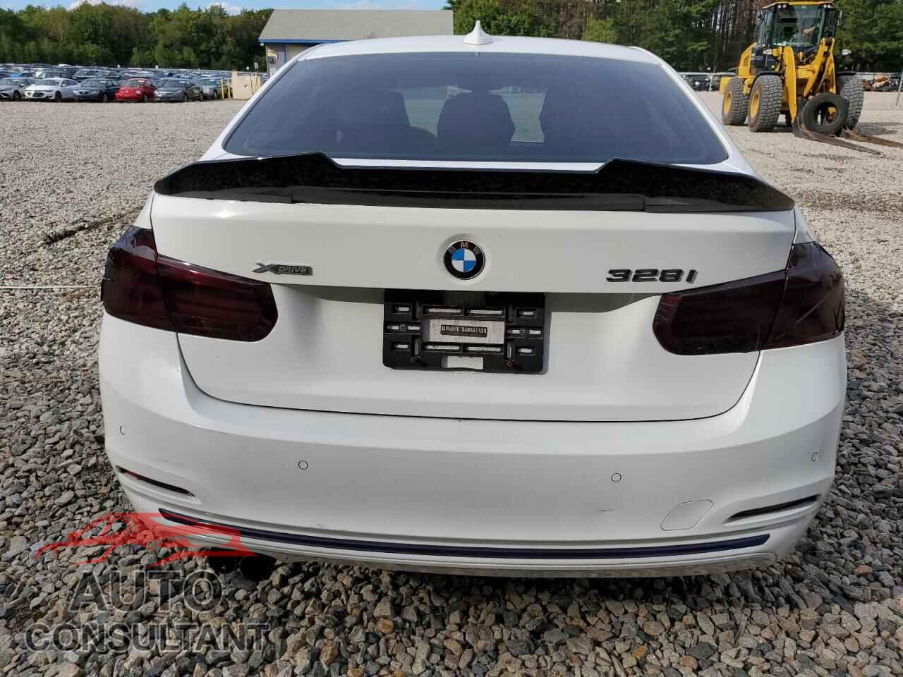 BMW 3 SERIES 2016 - WBA8E3G52GNU04533