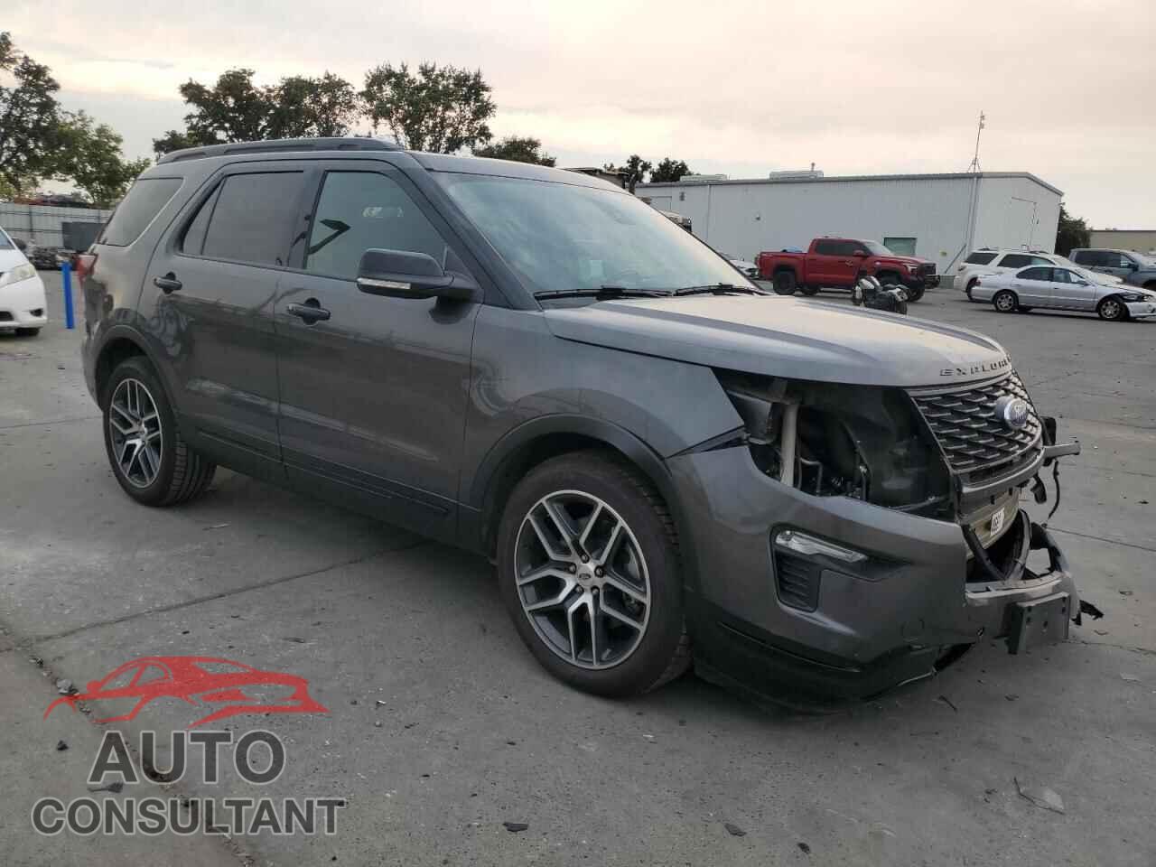 FORD EXPLORER 2018 - 1FM5K8GT8JGB57178