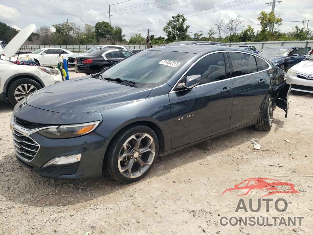 CHEVROLET MALIBU 2020 - 1G1ZD5ST5LF105935