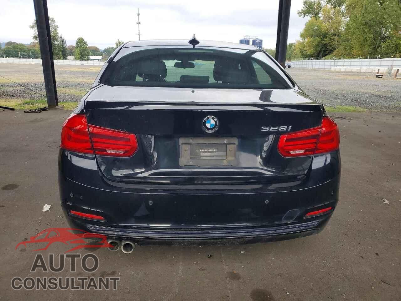 BMW 3 SERIES 2016 - WBA8E9G51GNU30317