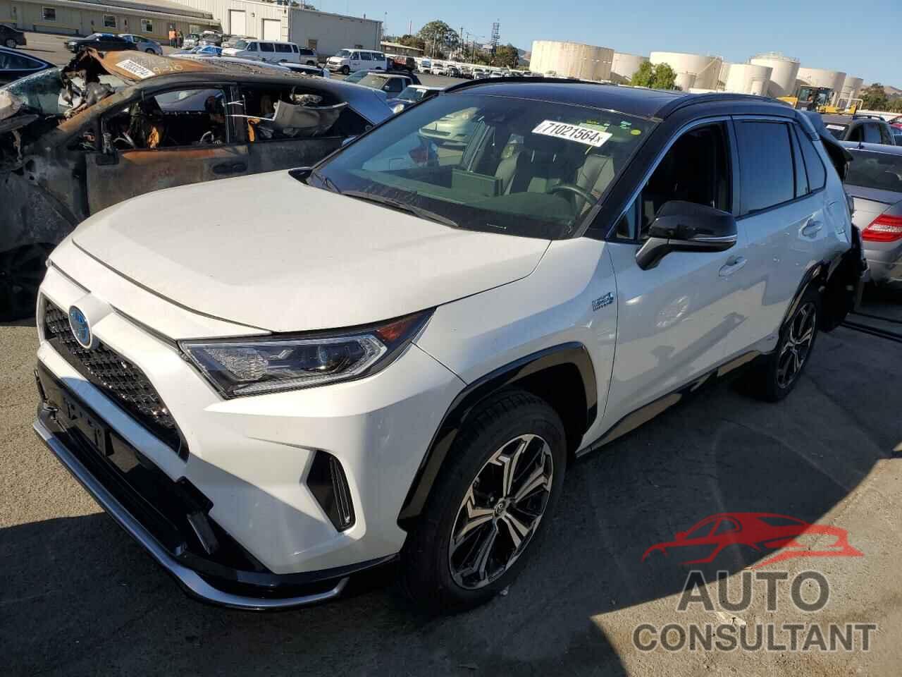 TOYOTA RAV4 2021 - JTMEB3FV7MD033385