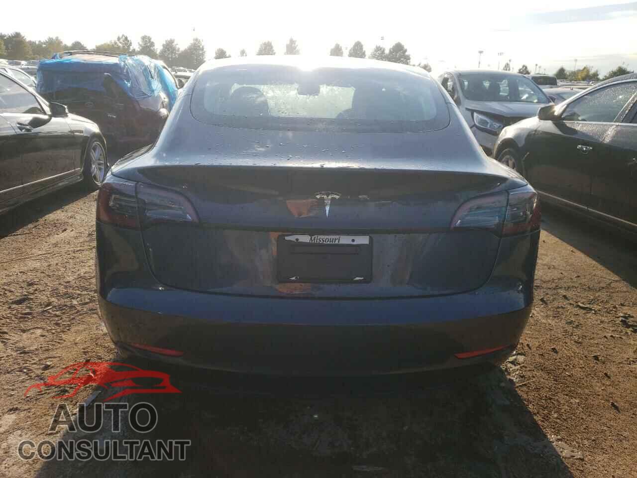 TESLA MODEL 3 2023 - 5YJ3E1EA5PF640433