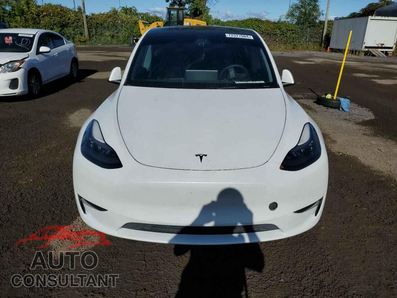 TESLA MODEL Y 2023 - LRWYGDFD4PC939223