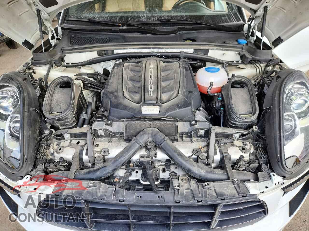 PORSCHE MACAN 2018 - WP1AB2A5XJLB32637