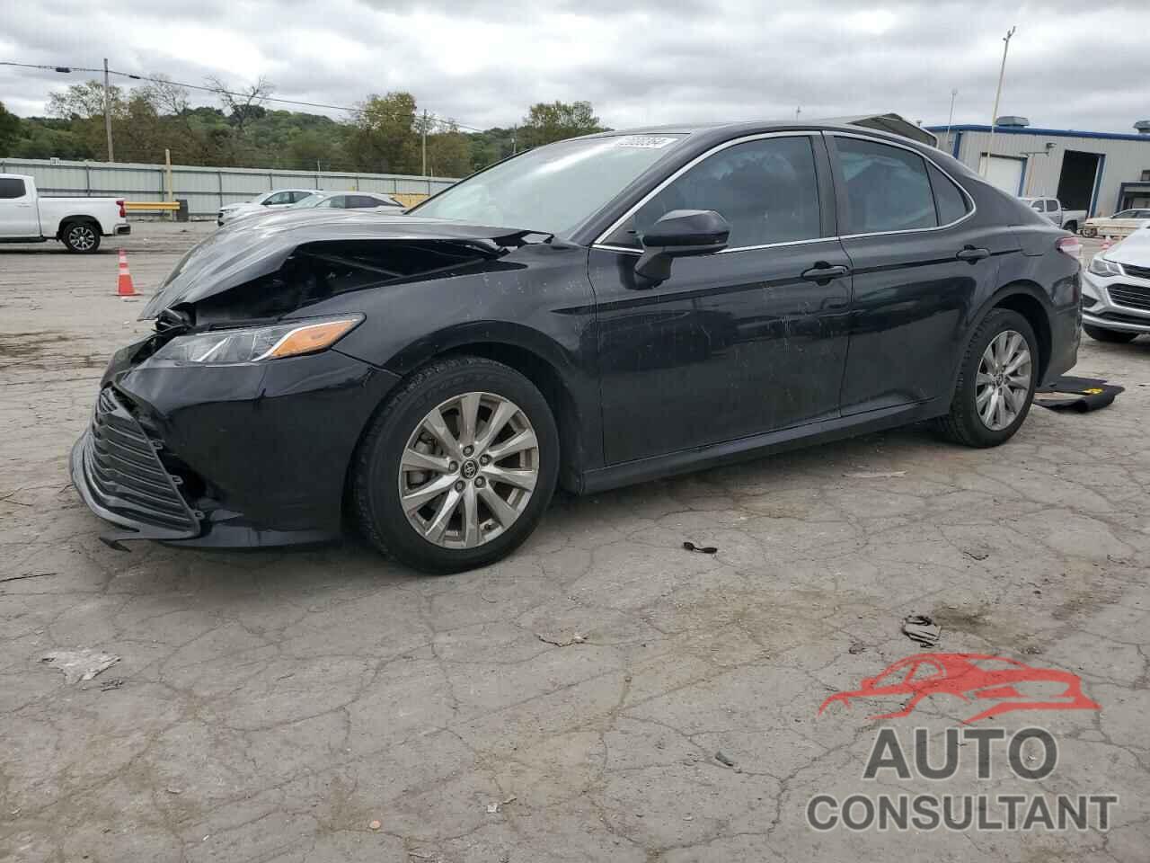 TOYOTA CAMRY 2018 - 4T1B11HK9JU027138