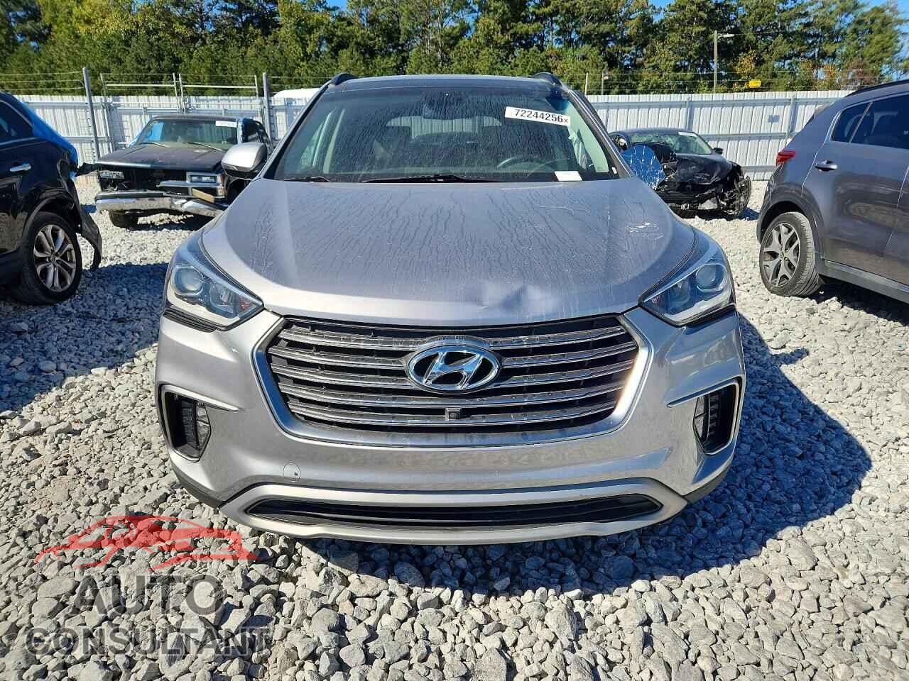 HYUNDAI SANTA FE 2017 - KM8SR4HF8HU199426