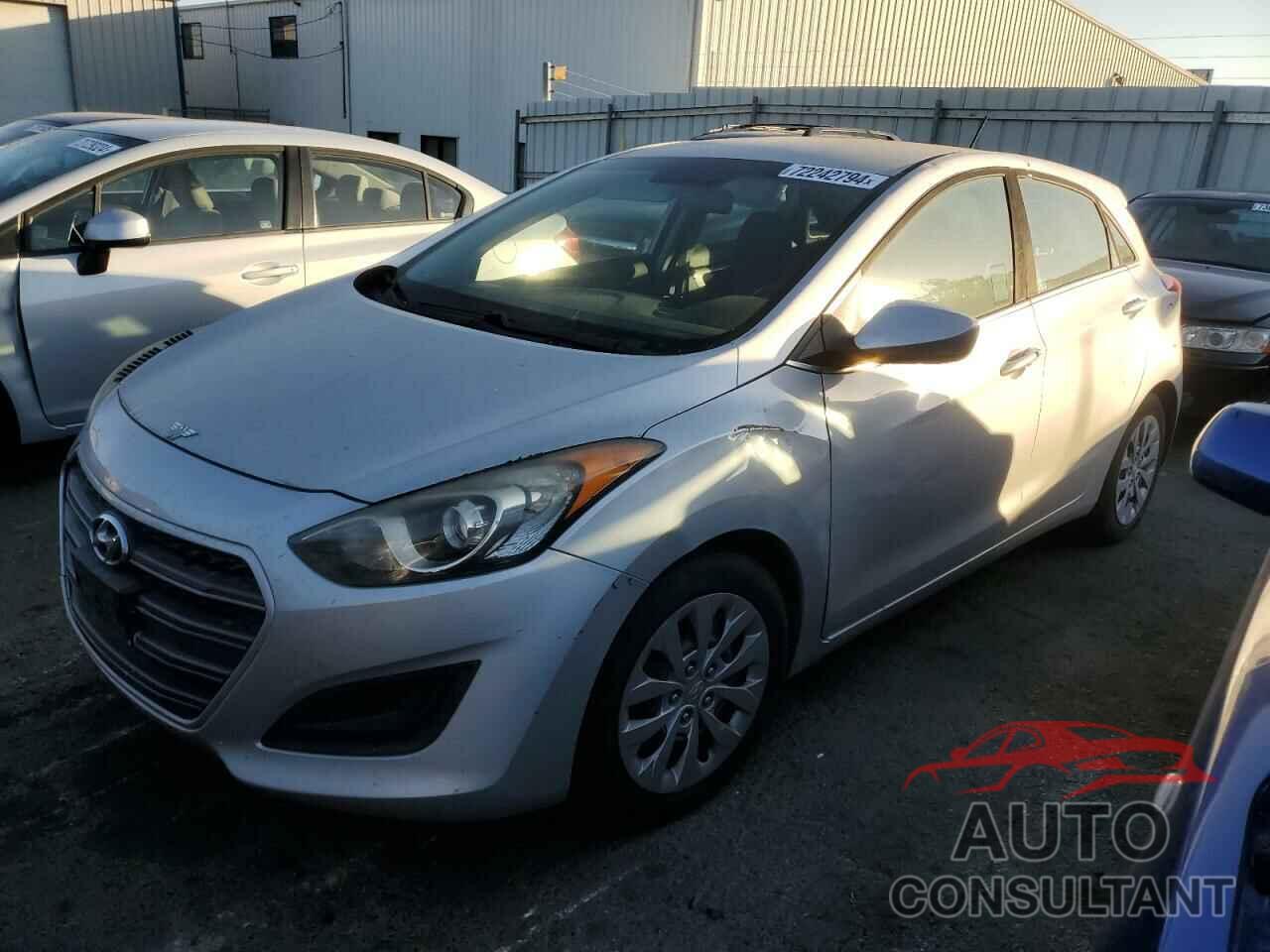HYUNDAI ELANTRA 2017 - KMHD35LHXHU362201
