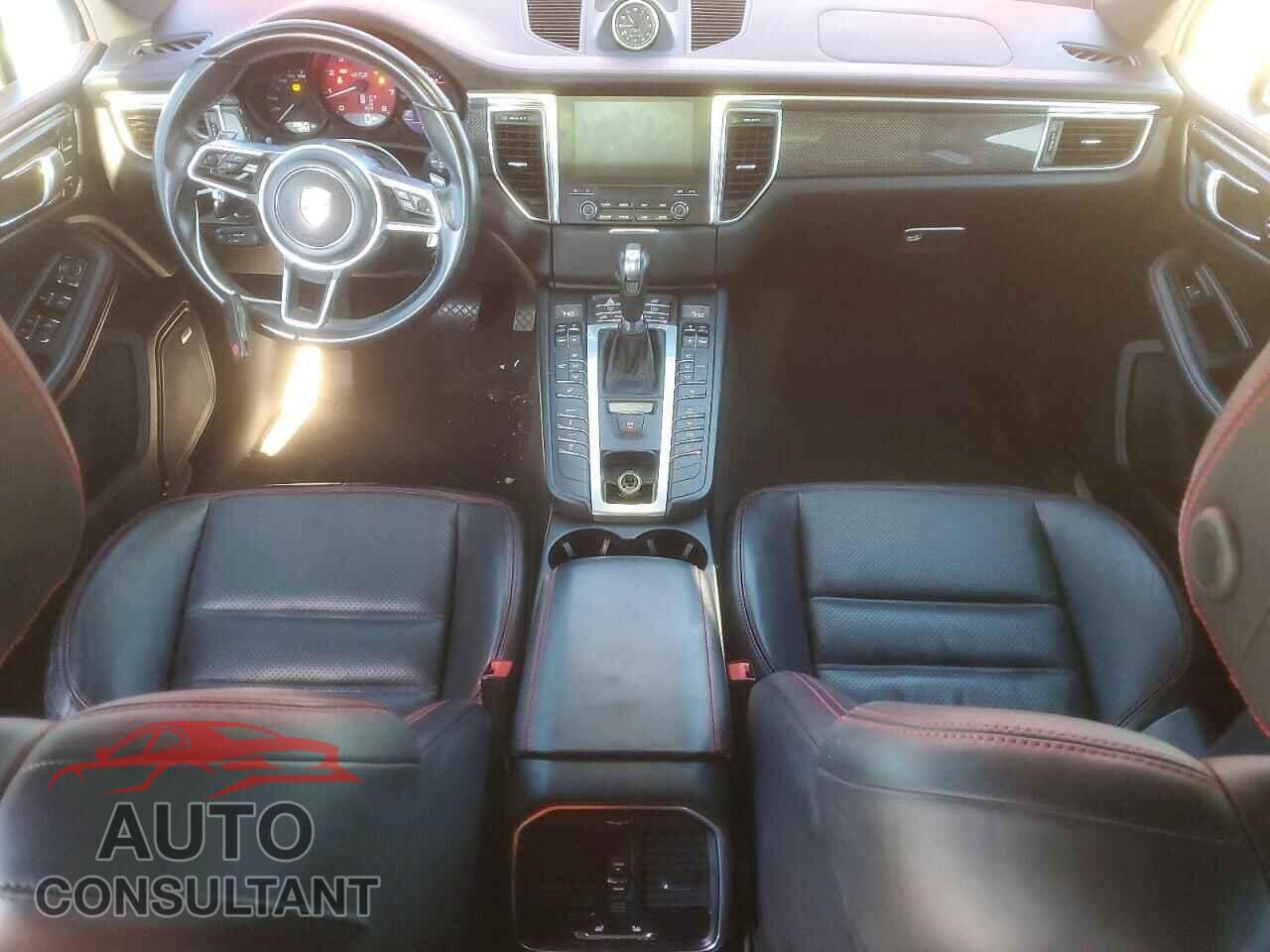 PORSCHE MACAN 2017 - WP1AG2A57HLB54624