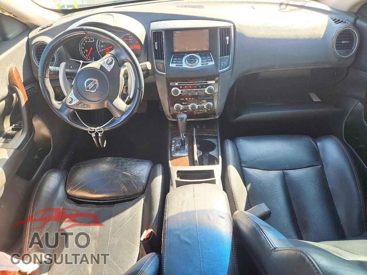 NISSAN MAXIMA 2009 - 1N4AA51E39C856399