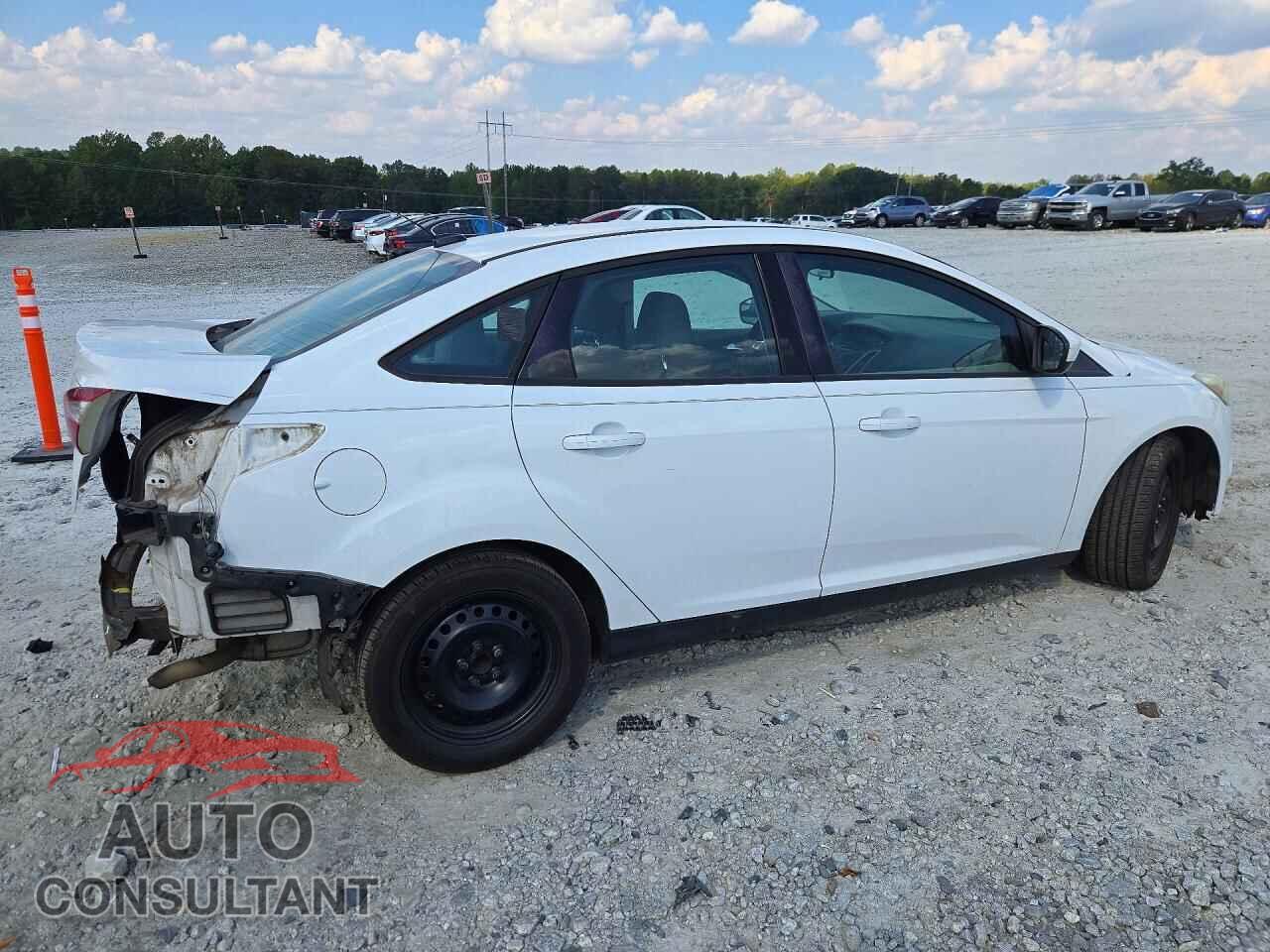 FORD FOCUS 2012 - 1FAHP3F27CL298631