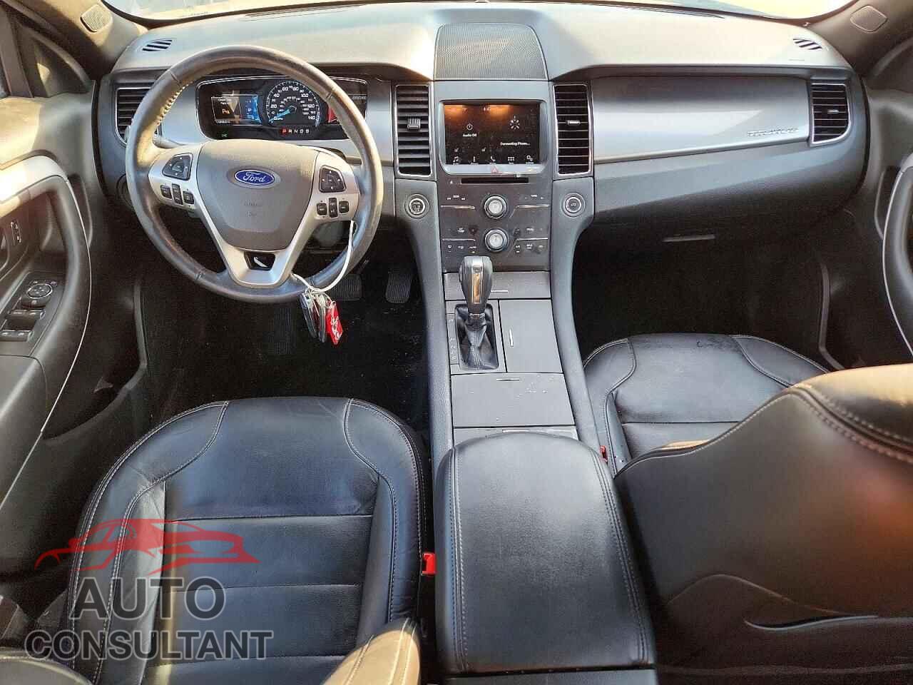 FORD TAURUS 2016 - 1FAHP2H81GG138528