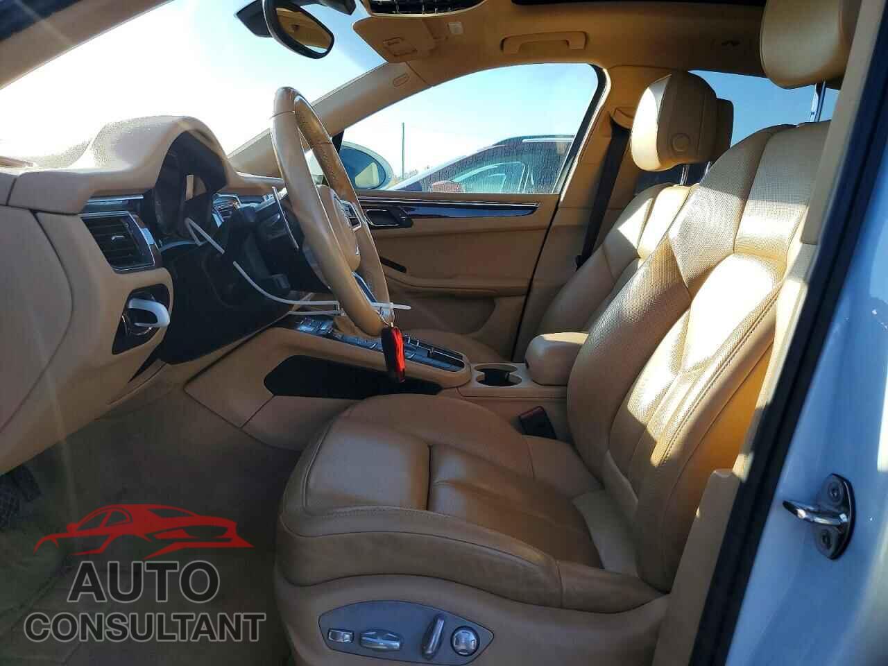 PORSCHE MACAN 2015 - WP1AB2A54FLB51675