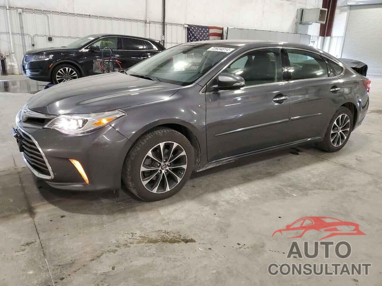 TOYOTA AVALON 2018 - 4T1BK1EB1JU275580