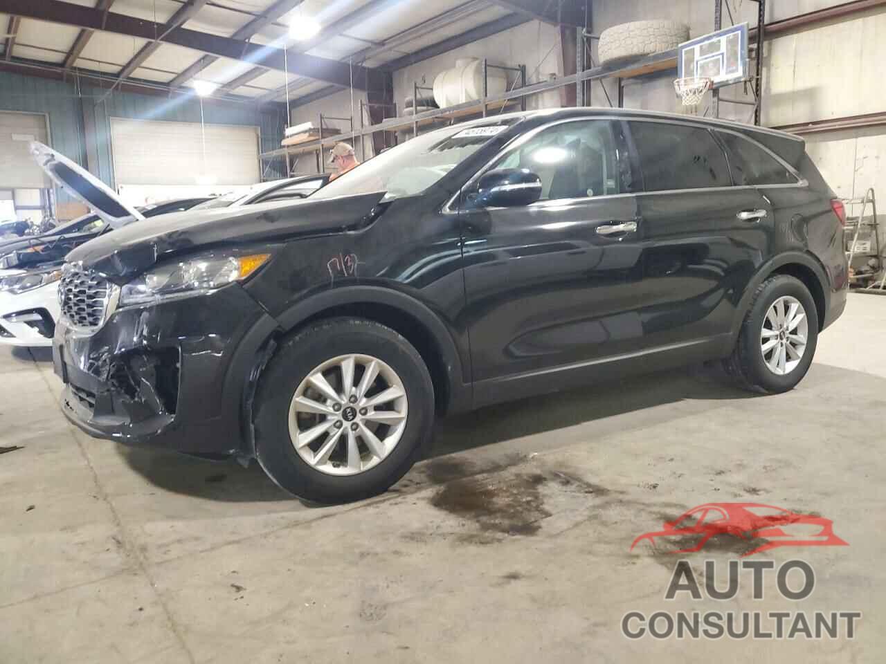 KIA SORENTO 2019 - 5XYPG4A32KG466178