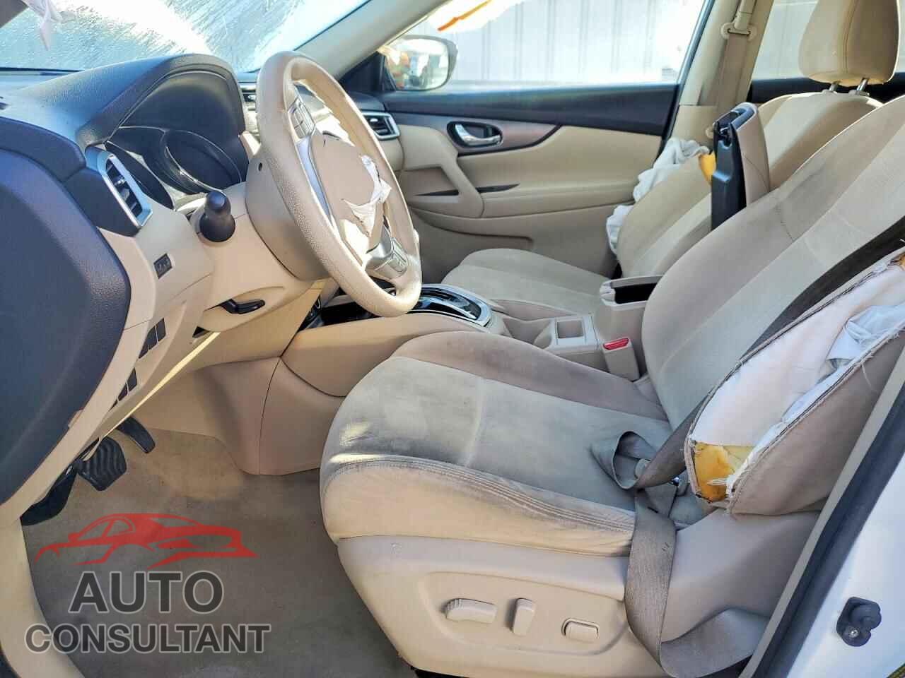 NISSAN ROGUE 2015 - KNMAT2MT8FP551630