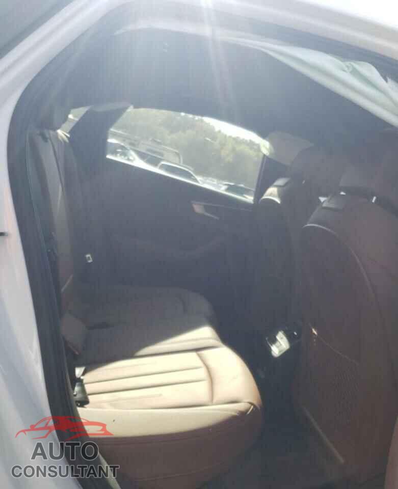 AUDI A4 2024 - WAUDAAF4XRN000437