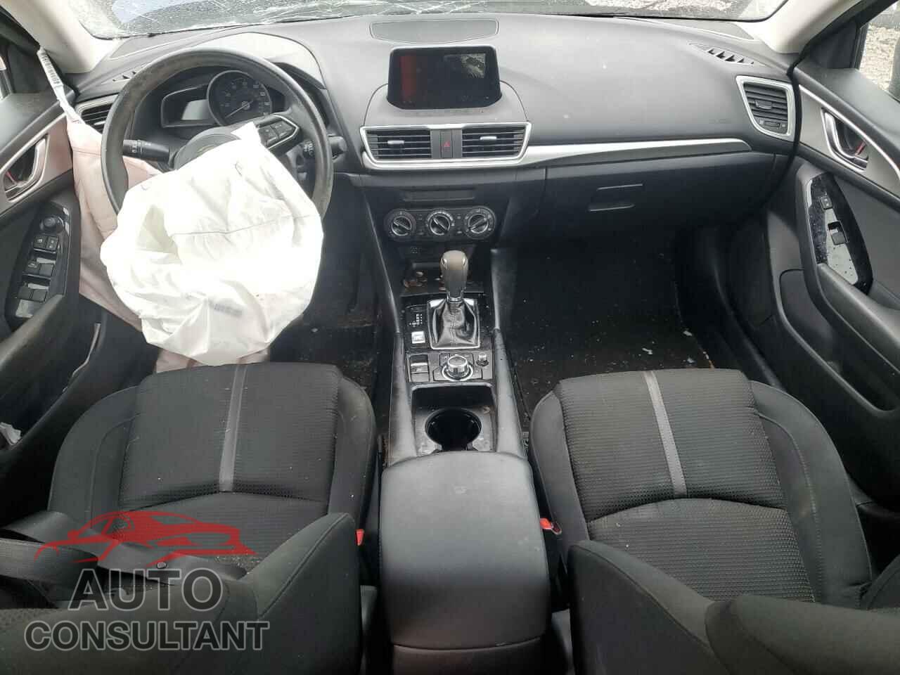 MAZDA 3 2017 - 3MZBN1U79HM157233