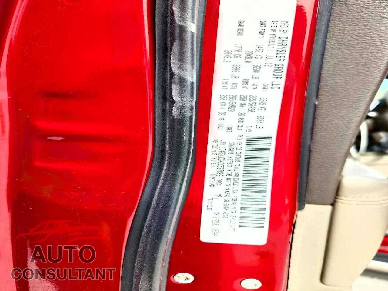 DODGE DURANGO 2013 - 1C4RDJDGXDC527802
