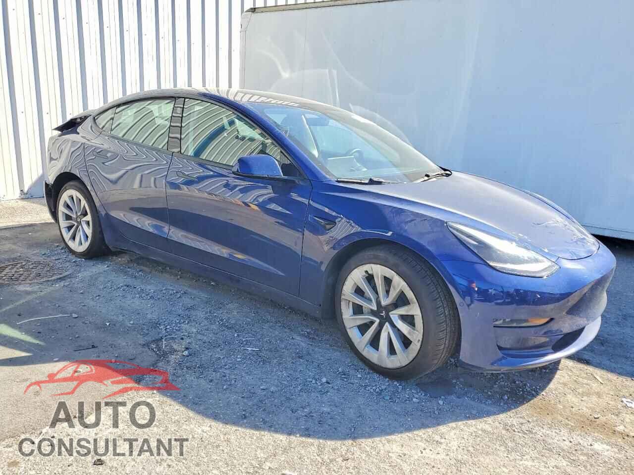 TESLA MODEL 3 2022 - 5YJ3E1EA8NF287358