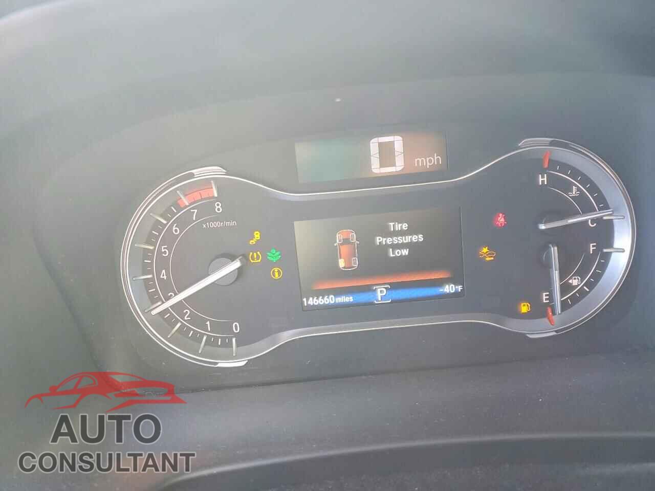 HONDA PILOT 2017 - 5FNYF6H05HB031671