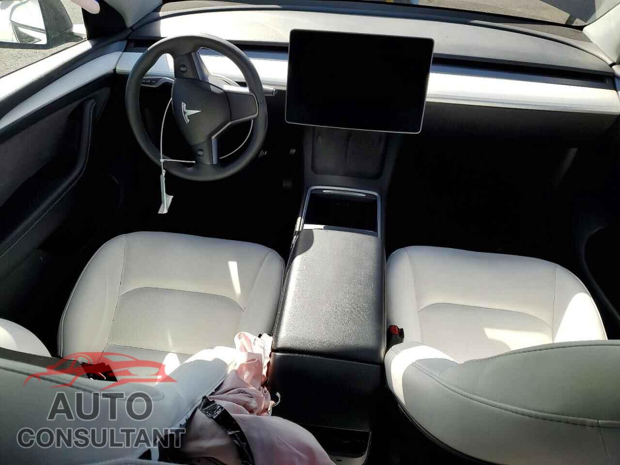 TESLA MODEL Y 2023 - 7SAYGAEE3PF945466