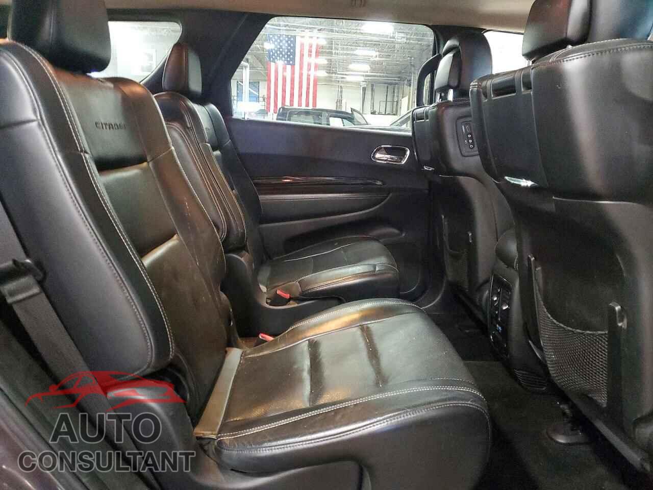 DODGE DURANGO 2015 - 1C4SDJET7FC843237