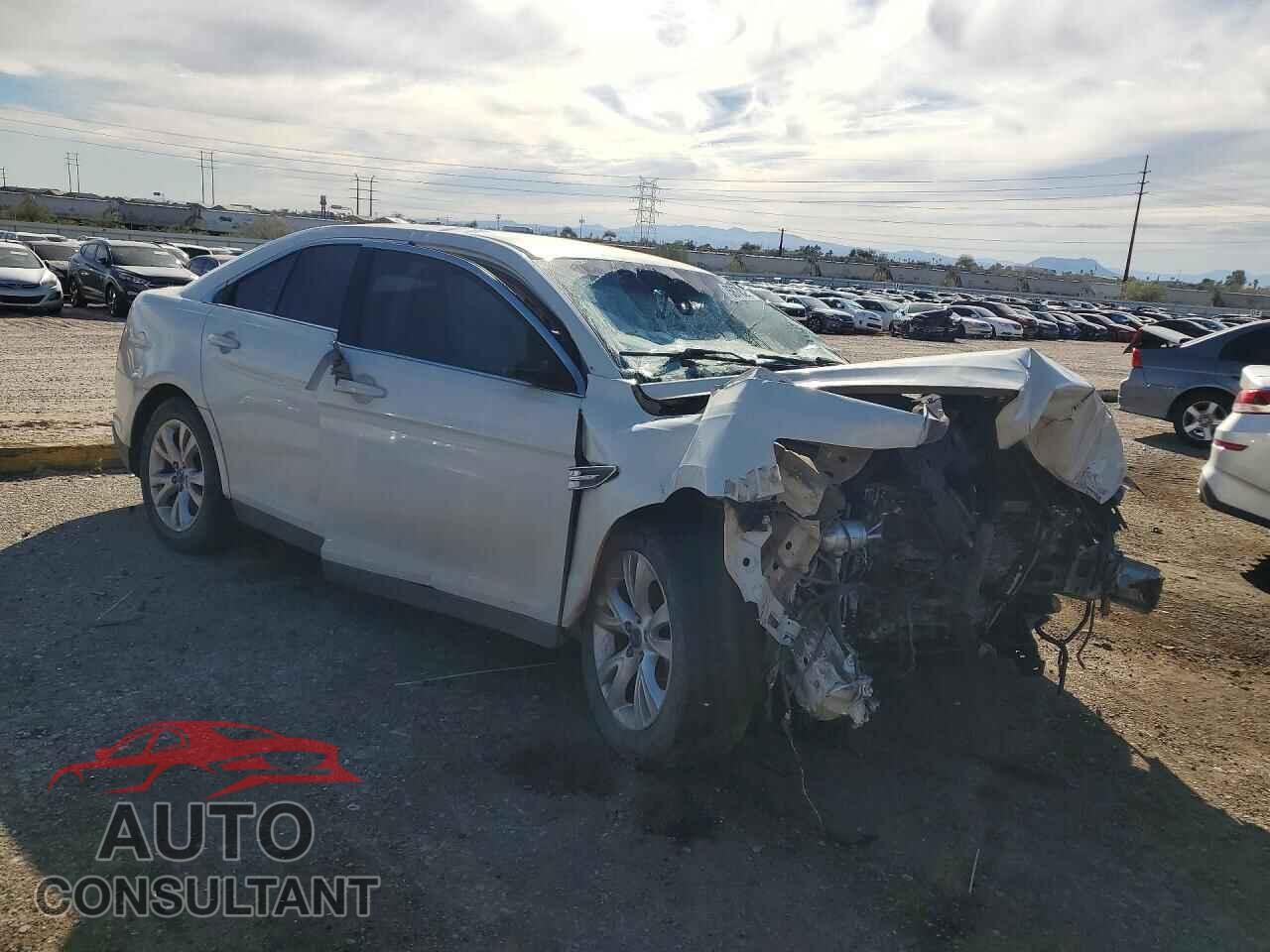 FORD TAURUS 2011 - 1FAHP2EWXBG182572