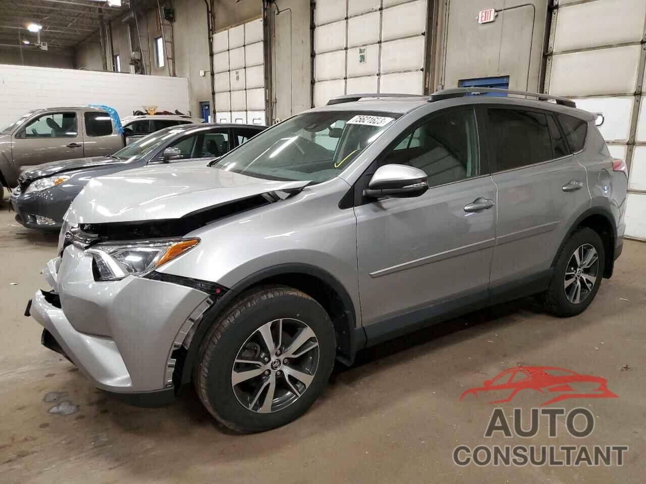 TOYOTA RAV4 2018 - 2T3RFREV1JW849081