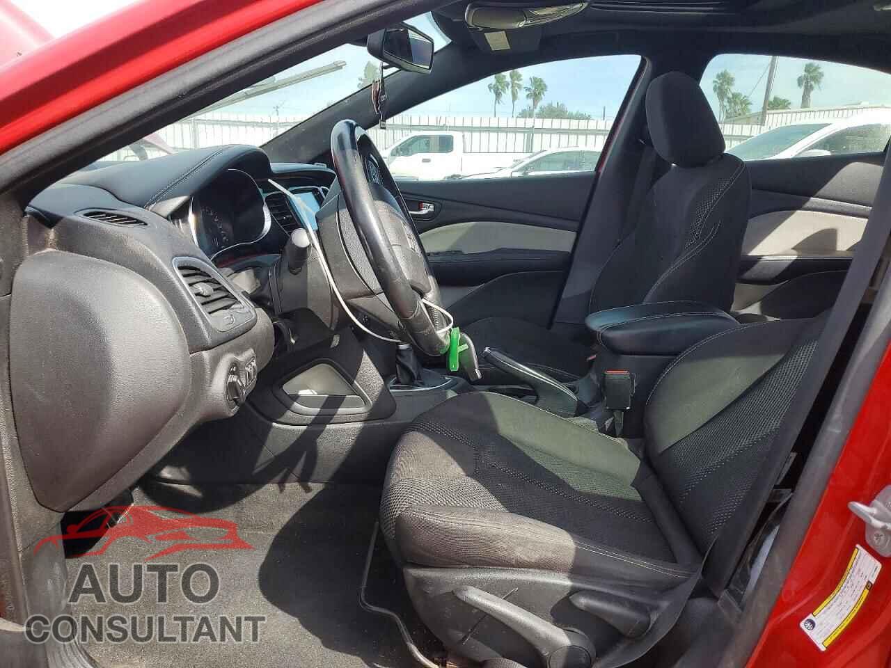 DODGE DART 2015 - 1C3CDFBB1FD116865