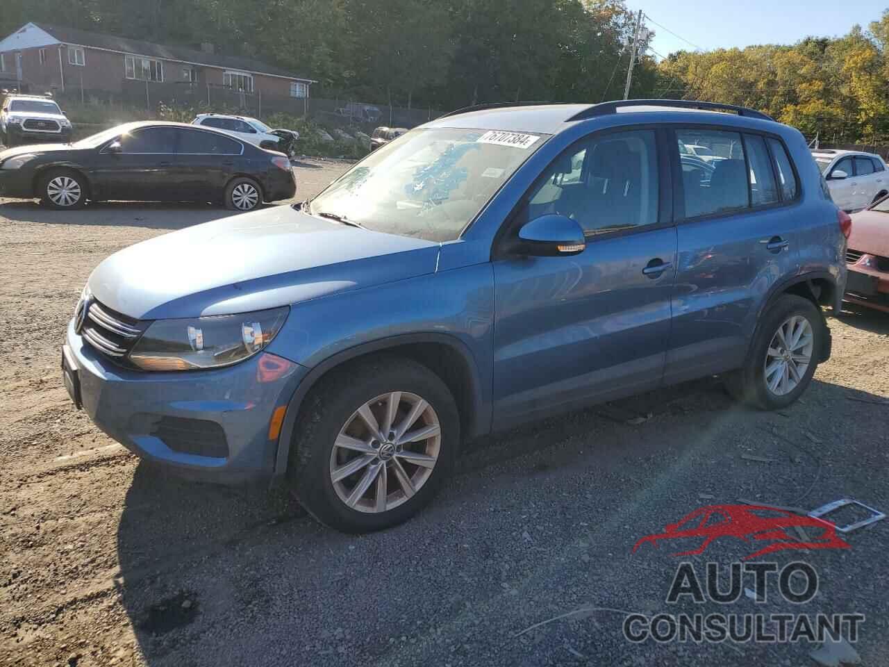 VOLKSWAGEN TIGUAN 2017 - WVGBV7AX6HK046295