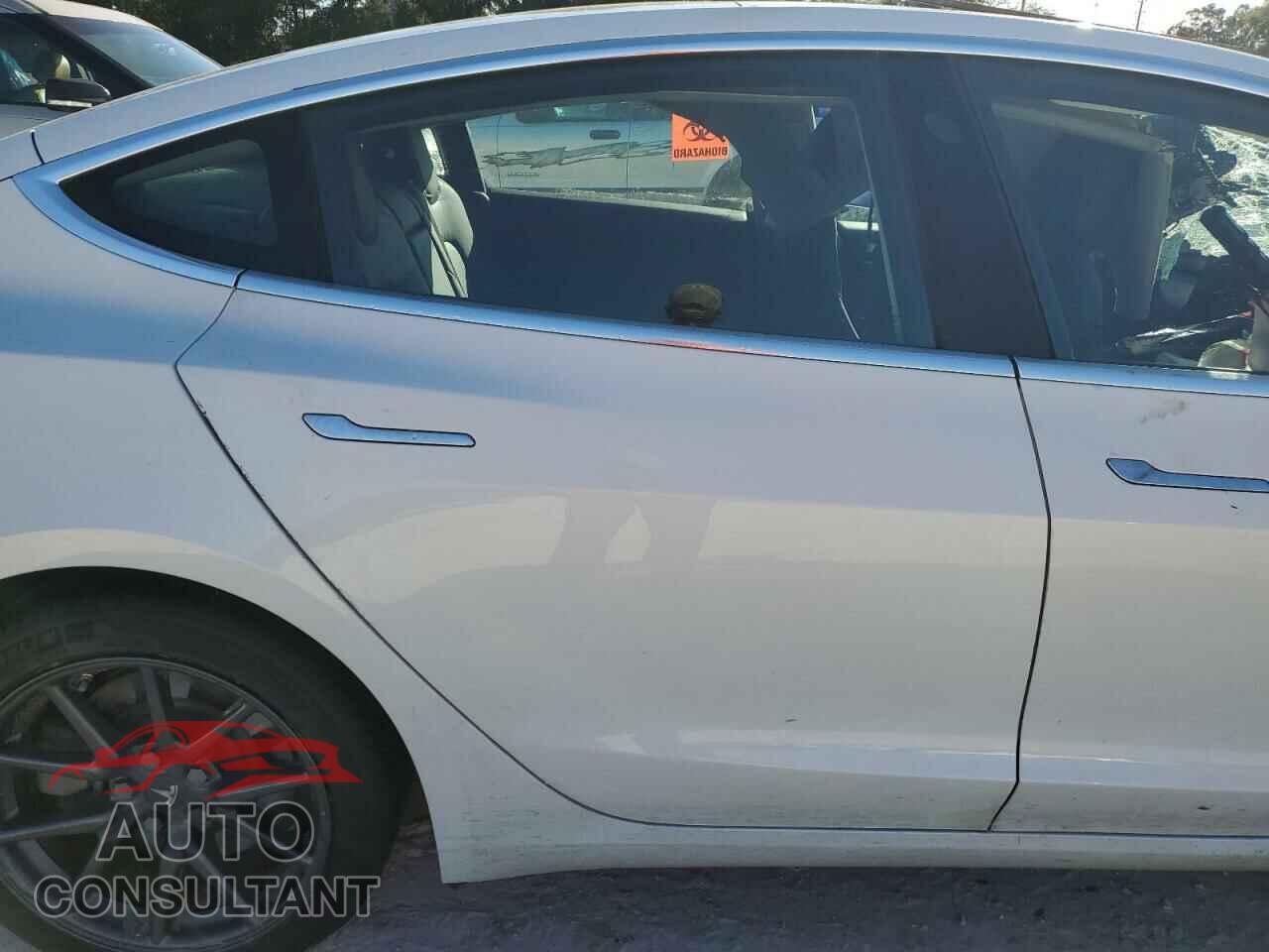 TESLA MODEL 3 2018 - 5YJ3E1EA1JF108782