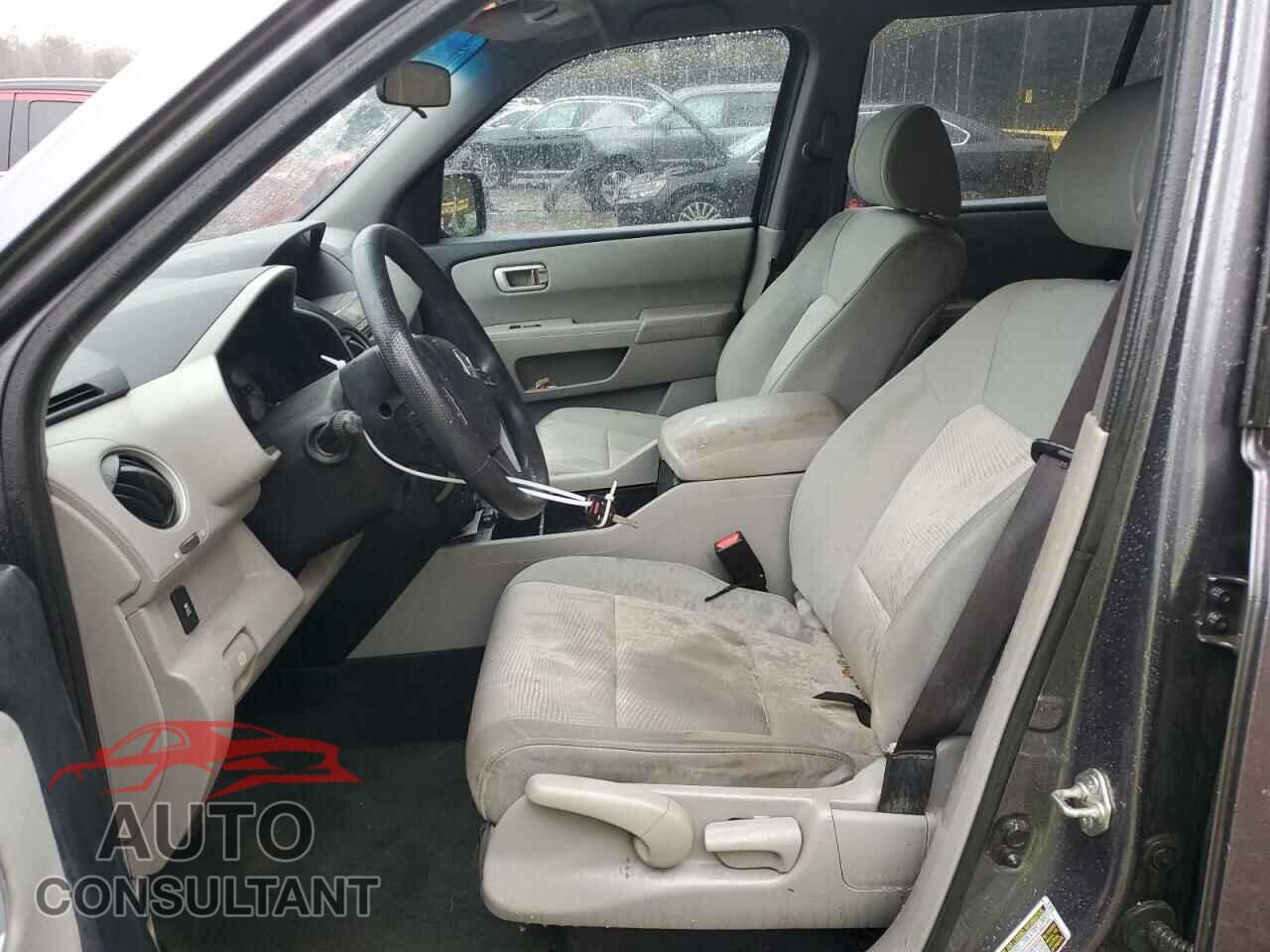 HONDA PILOT 2015 - 5FNYF4H2XFB025660