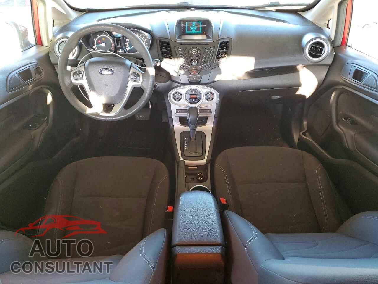 FORD FIESTA 2017 - 3FADP4EJ1HM104386