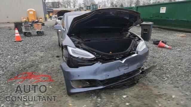 TESLA MODEL S 2021 - 5YJSA1E26MF425932
