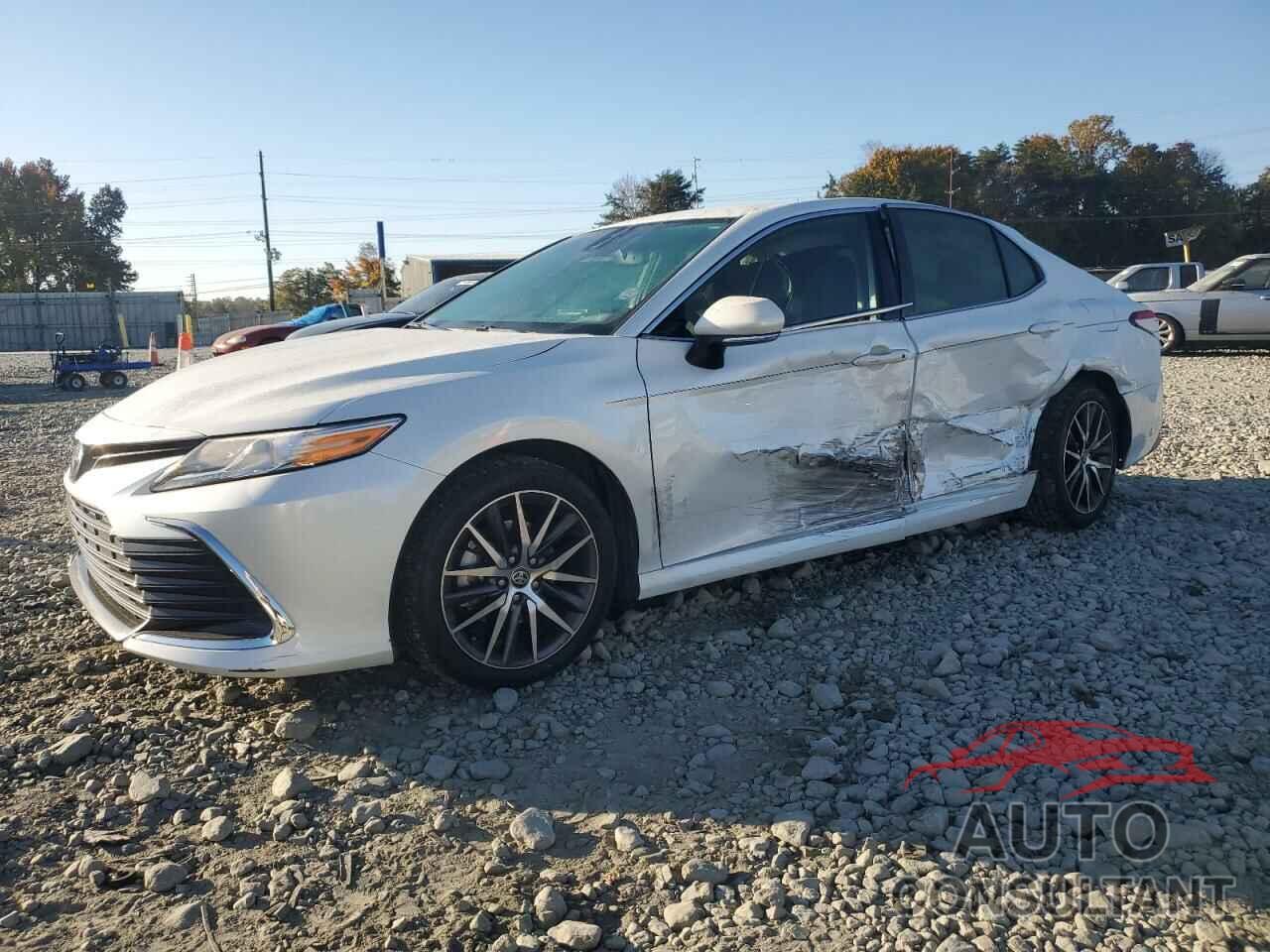 TOYOTA CAMRY 2022 - 4T1F31AK8NU584473