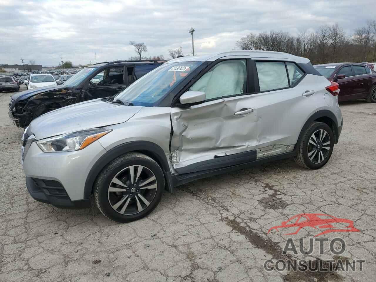 NISSAN KICKS 2019 - 3N1CP5CU8KL536661