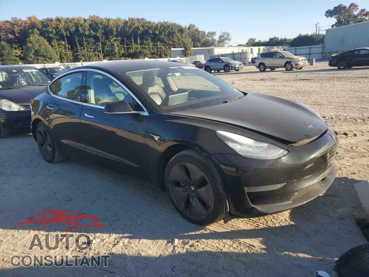 TESLA MODEL 3 2018 - 5YJ3E1EA8JF152763