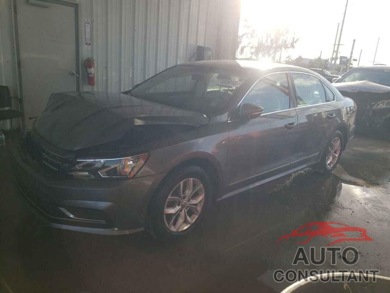 VOLKSWAGEN PASSAT 2017 - 1VWAT7A36HC009483