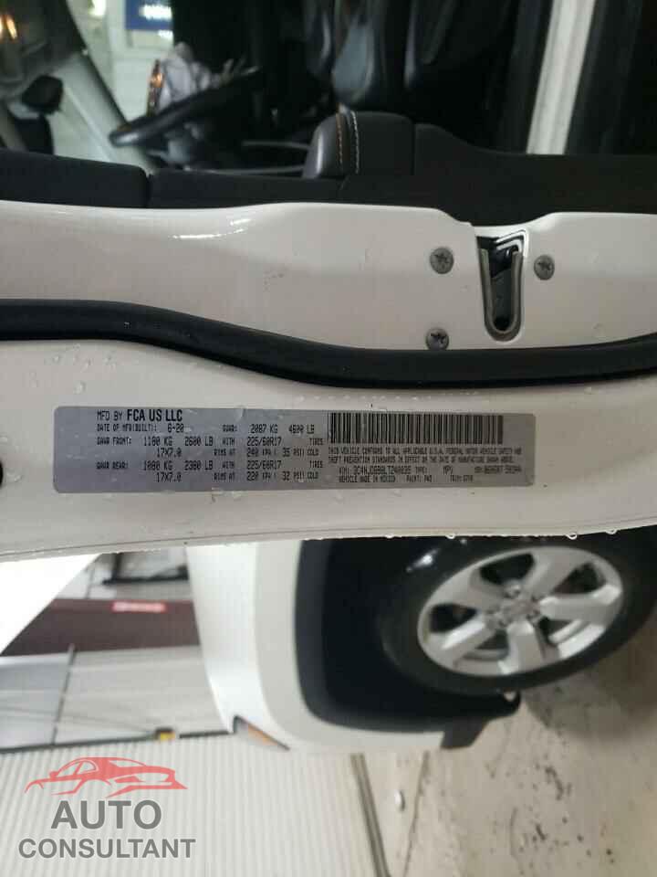 JEEP COMPASS 2020 - 3C4NJDBB8LT240039