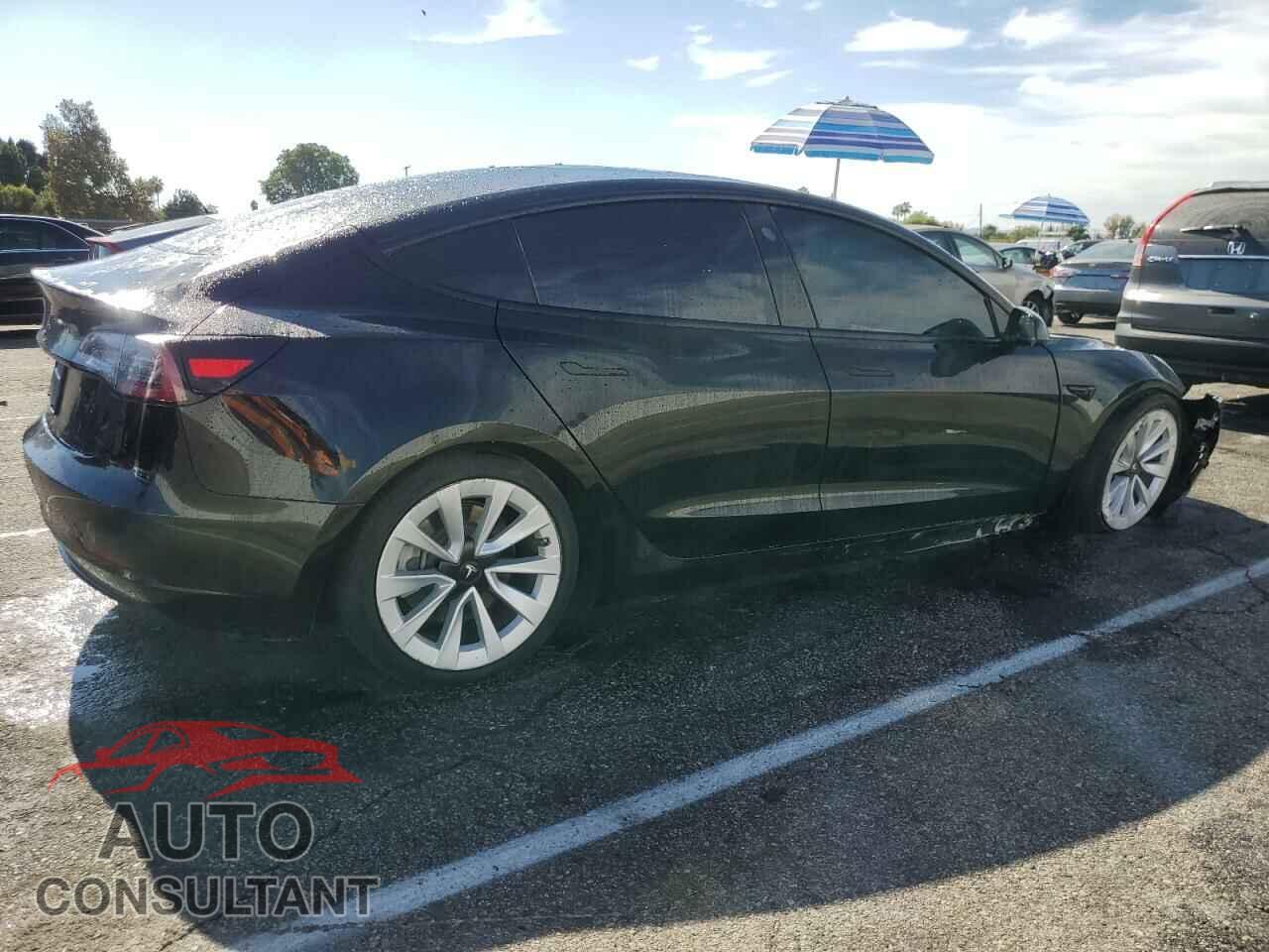 TESLA MODEL 3 2021 - 5YJ3E1EA5MF084961